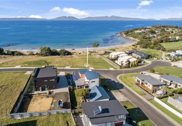 Fall Real Estate 3 Aqua Sands Drive, SWANSEA TAS 7190