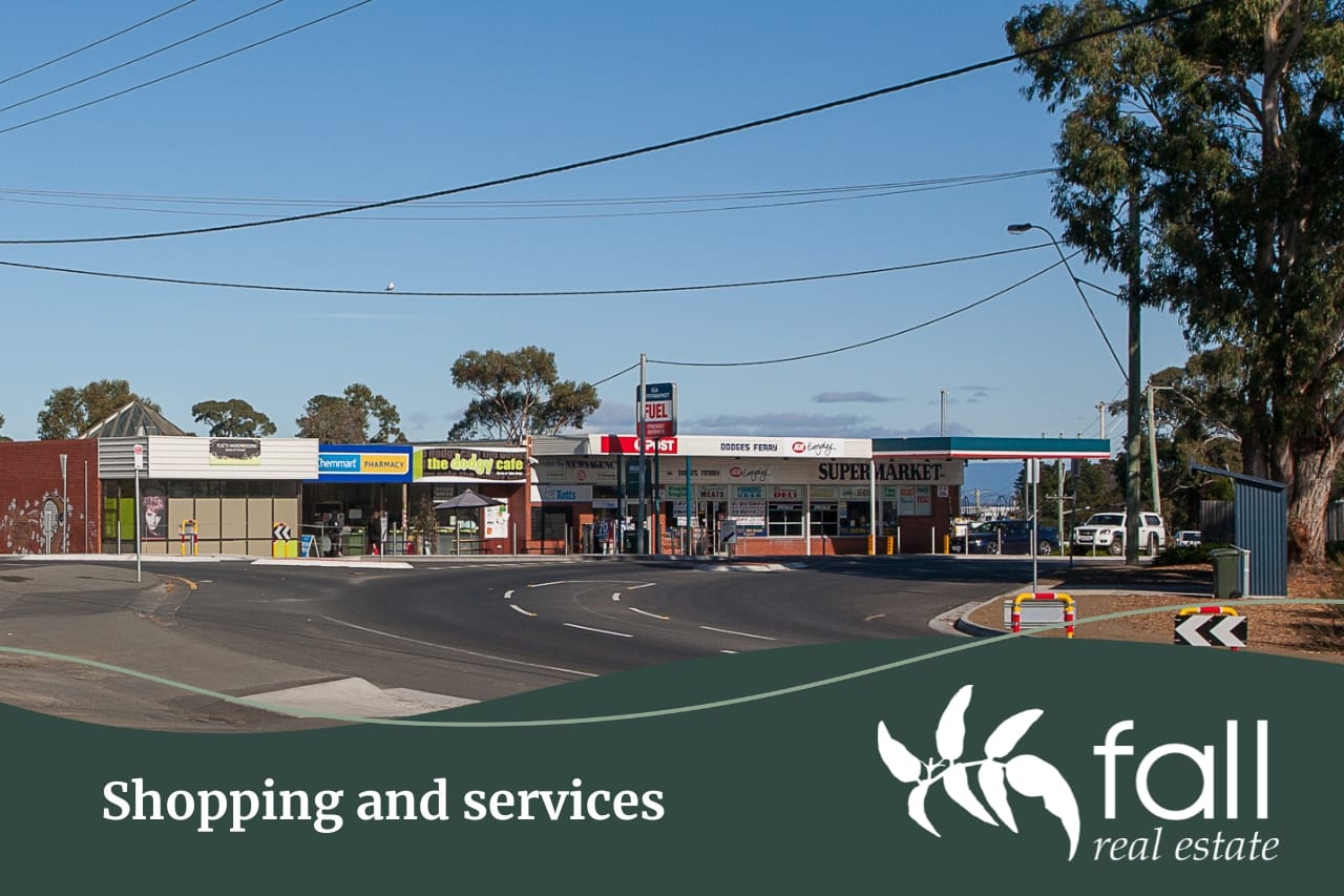 Shopping and services in Dodges Ferry Tasmania, Fall Real Estate