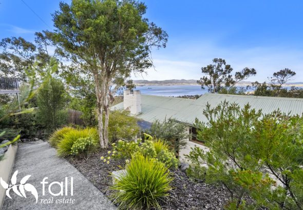 Fall Real Estate 181 Nelson Road, MOUNT NELSON TAS 7007