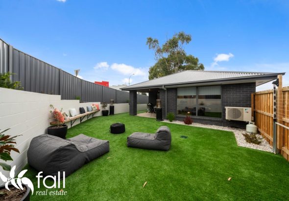 Fall Real Estate 5/19-23 Pearsall Avenue, BLACKMANS BAY TAS 7052