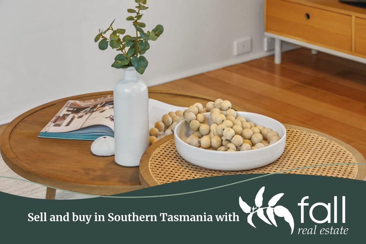 Selling and buying with Fall Real Estate is easy and smooth.