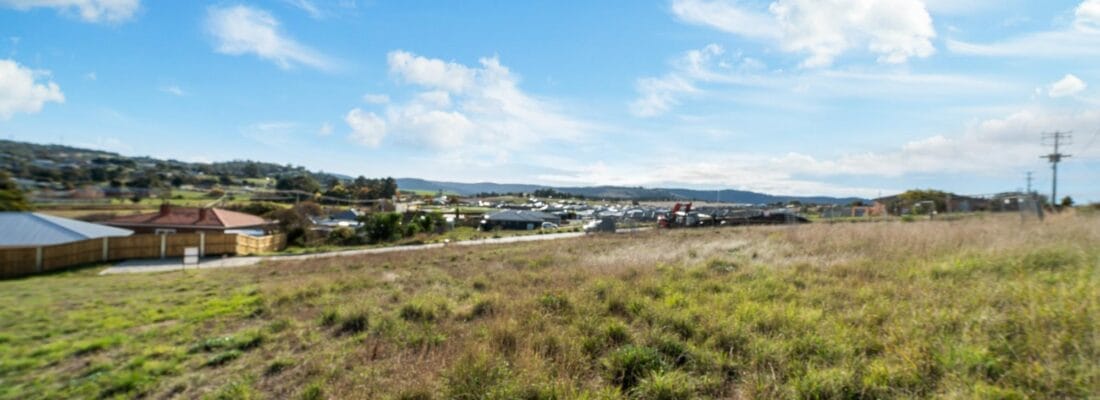 Fall Real Estate Deb Lawler