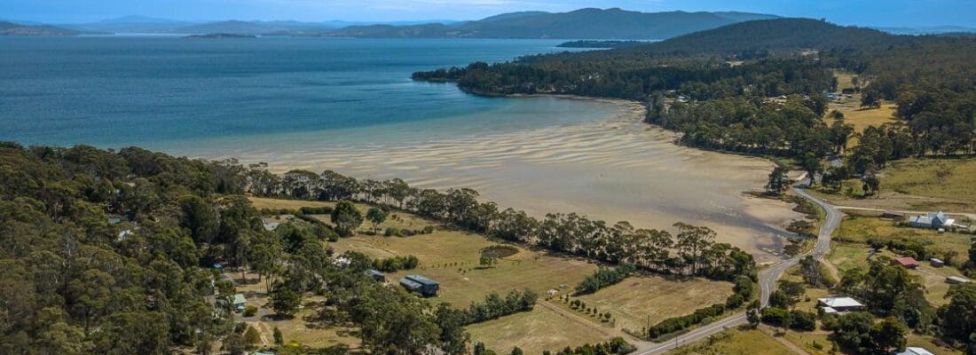 Jude Viney jude viney, bruny island property agent Fall Real Estate Jude Viney