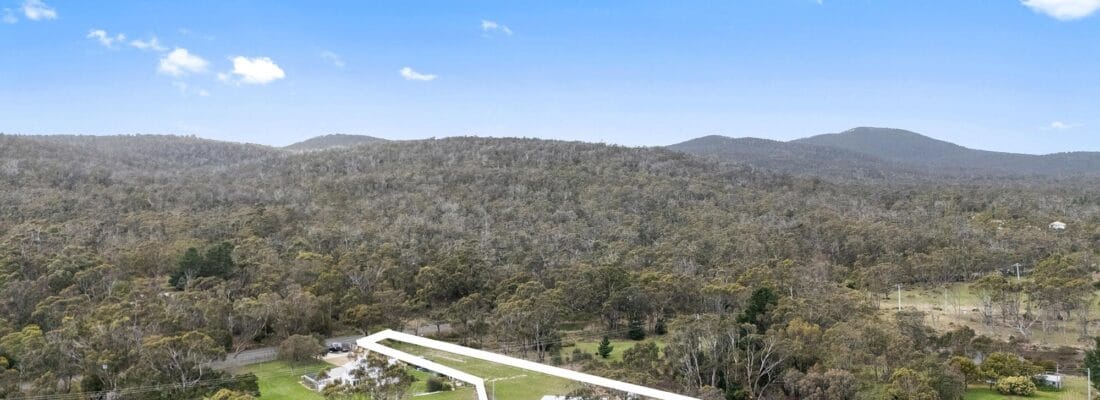 Suzanne Eaton suzanne eaton Fall Real Estate Suzanne Eaton