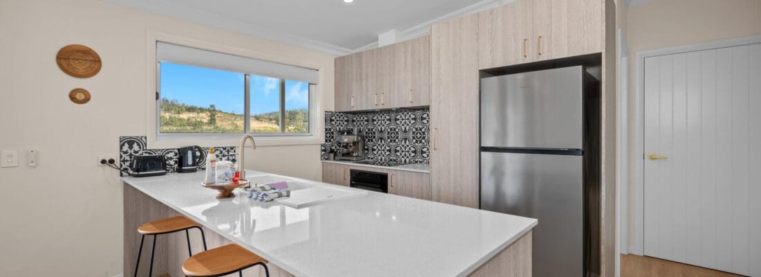 Suzanne Eaton suzanne eaton Fall Real Estate Suzanne Eaton