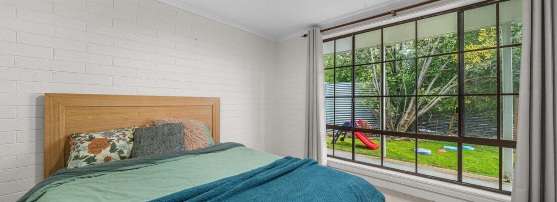 Suzanne Eaton suzanne eaton Fall Real Estate Suzanne Eaton