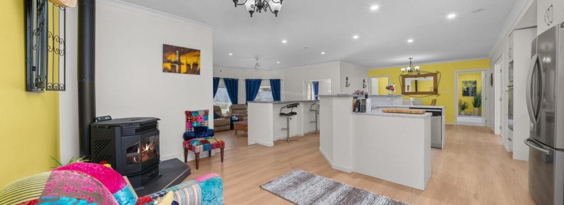 Suzanne Eaton suzanne eaton Fall Real Estate Suzanne Eaton