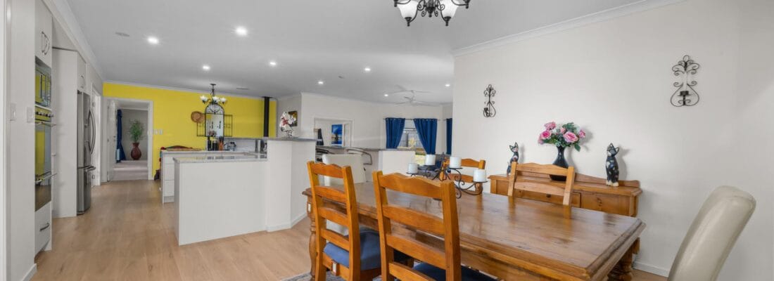 Suzanne Eaton suzanne eaton Fall Real Estate Suzanne Eaton