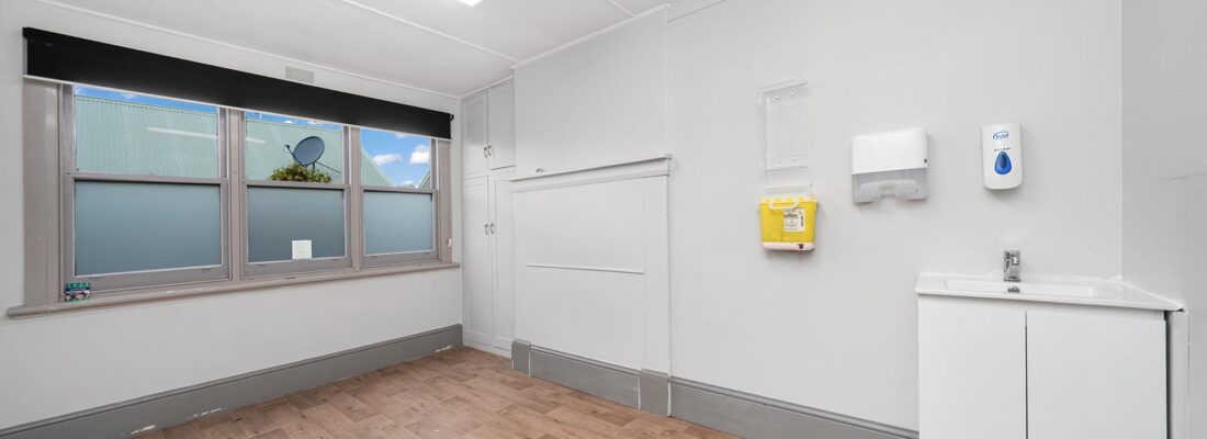 Elyse Lamprill Elyse Lamprill Fall Real Estate Elyse Lamprill