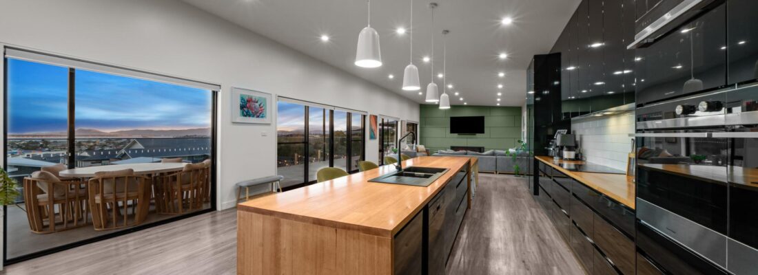 Suzanne Eaton suzanne eaton Fall Real Estate Suzanne Eaton