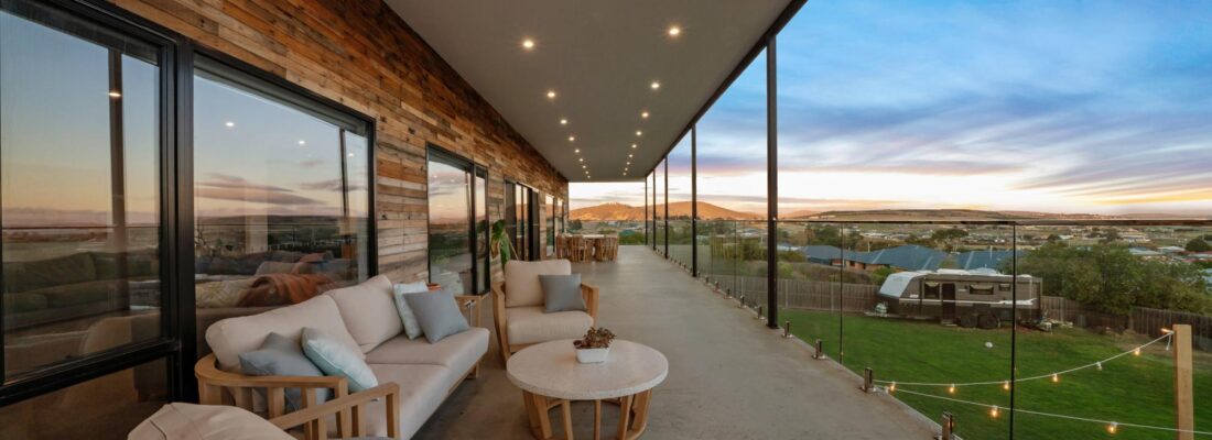 Suzanne Eaton suzanne eaton Fall Real Estate Suzanne Eaton