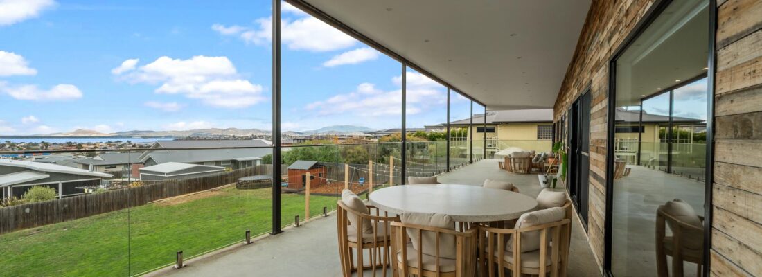 Suzanne Eaton suzanne eaton Fall Real Estate Suzanne Eaton