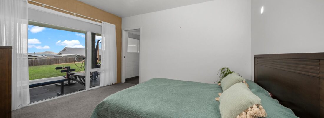 Suzanne Eaton suzanne eaton Fall Real Estate Suzanne Eaton