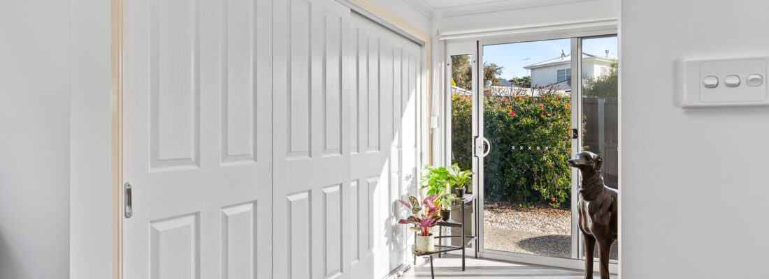 Kelly Fall & Jo Brownless Kelly Fall, Jo Brownless Fall Real Estate Kelly Fall & Jo Brownless