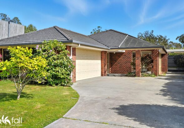 Fall Real Estate 66 Surf Road, SEVEN MILE BEACH TAS 7170