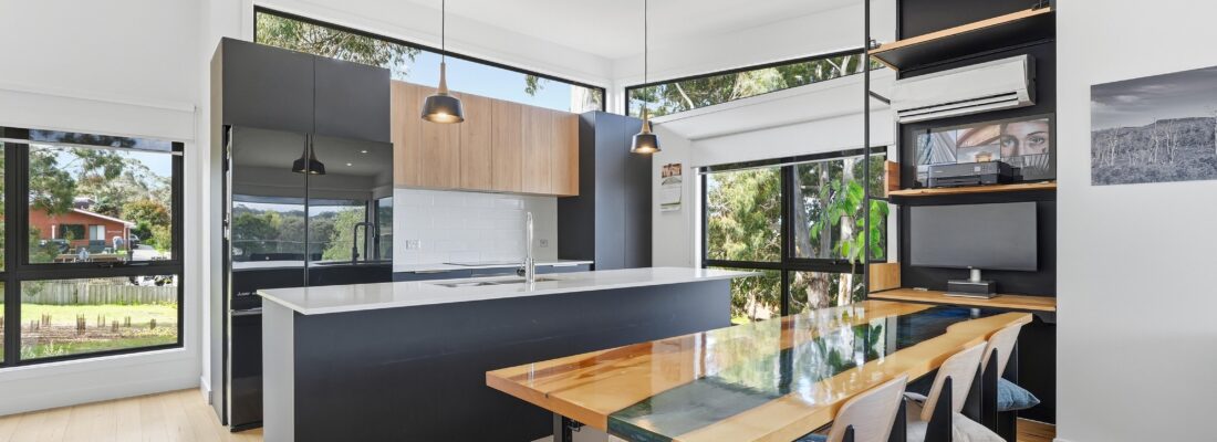 Kelly Fall & Jo Brownless Kelly Fall, Jo Brownless Fall Real Estate Kelly Fall & Jo Brownless