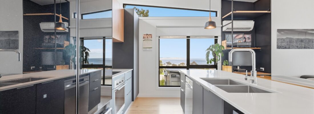 Kelly Fall & Jo Brownless Kelly Fall, Jo Brownless Fall Real Estate Kelly Fall & Jo Brownless