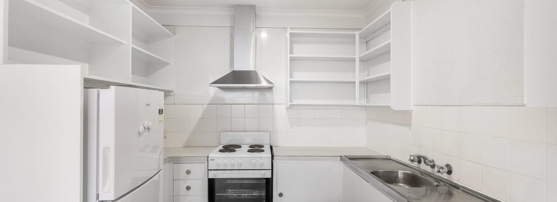 Kelly Fall & Jo Brownless Kelly Fall, Jo Brownless Fall Real Estate Kelly Fall & Jo Brownless