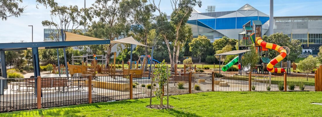 Kelly Fall & Jo Brownless Kelly Fall, Jo Brownless Fall Real Estate Kelly Fall & Jo Brownless