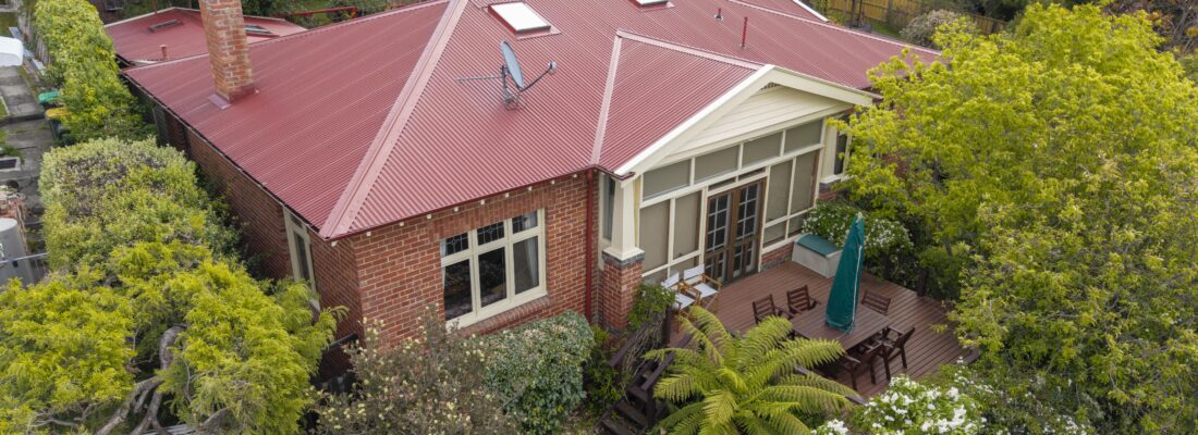 Kelly Fall & Jo Brownless Kelly Fall, Jo Brownless Fall Real Estate Kelly Fall & Jo Brownless