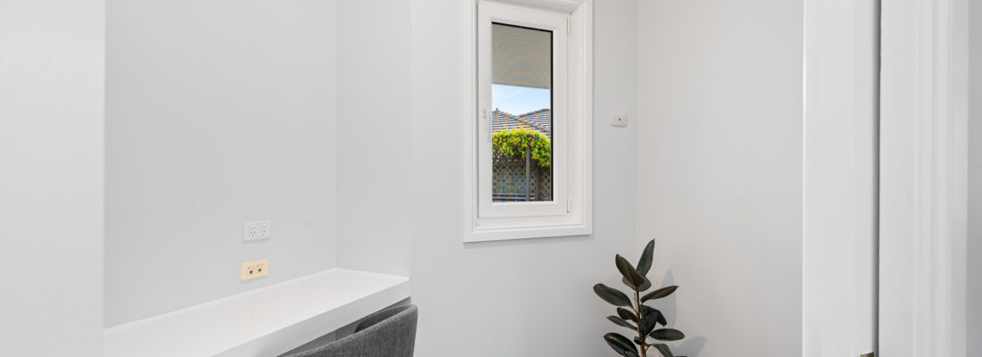 Kelly Fall & Jo Brownless Kelly Fall, Jo Brownless Fall Real Estate Kelly Fall & Jo Brownless