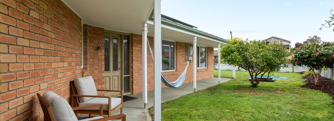 Kelly Fall & Jo Brownless Kelly Fall, Jo Brownless Fall Real Estate Kelly Fall & Jo Brownless