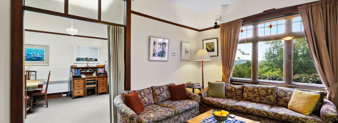 Kelly Fall & Jo Brownless Kelly Fall, Jo Brownless Fall Real Estate Kelly Fall & Jo Brownless