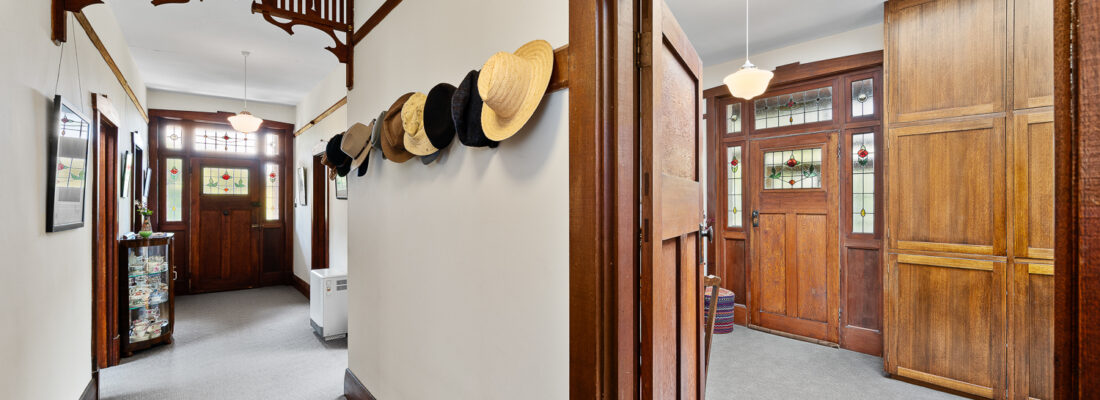 Kelly Fall & Jo Brownless Kelly Fall, Jo Brownless Fall Real Estate Kelly Fall & Jo Brownless