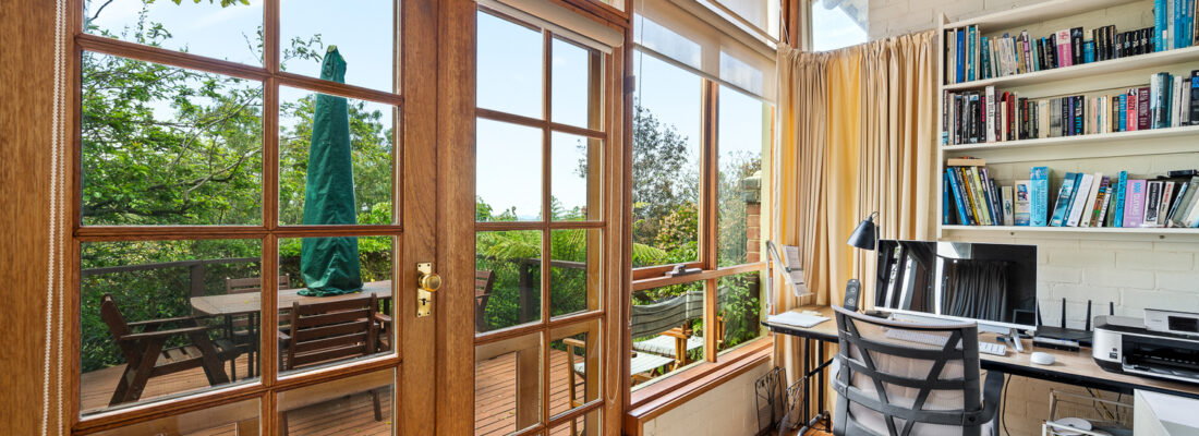 Kelly Fall & Jo Brownless Kelly Fall, Jo Brownless Fall Real Estate Kelly Fall & Jo Brownless