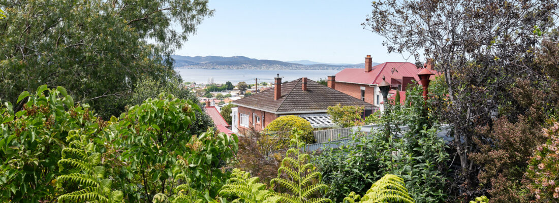 Kelly Fall & Jo Brownless Kelly Fall, Jo Brownless Fall Real Estate Kelly Fall & Jo Brownless