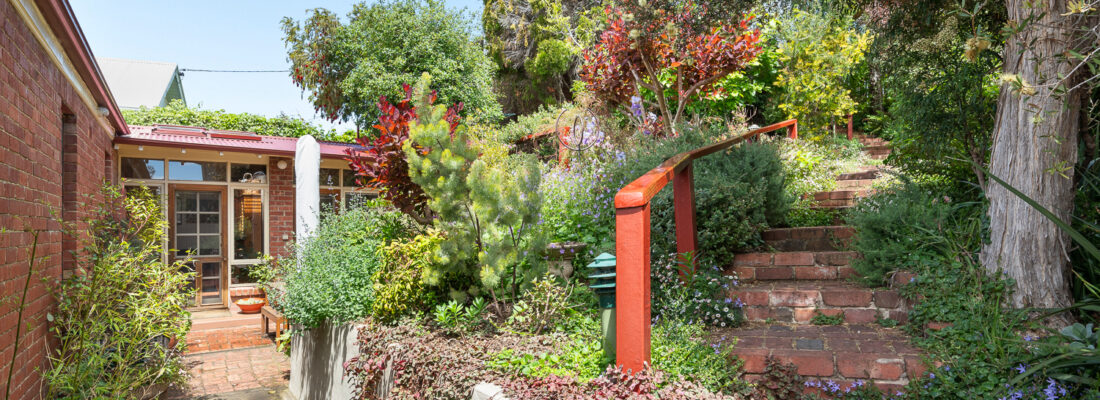 Kelly Fall & Jo Brownless Kelly Fall, Jo Brownless Fall Real Estate Kelly Fall & Jo Brownless