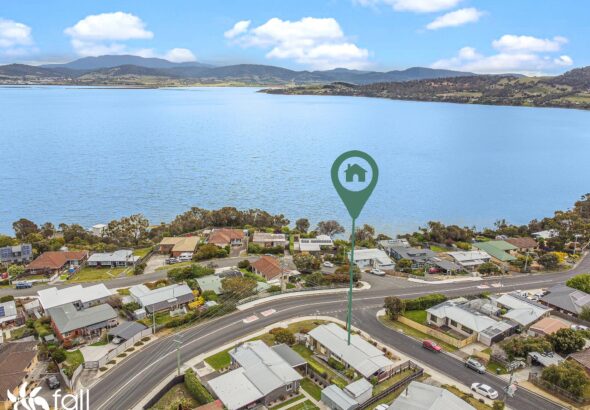 63 Penna Road, MIDWAY POINT TAS 7171 Properties Sold Hobart Fall Real Estate 63 Penna Road, MIDWAY POINT TAS 7171