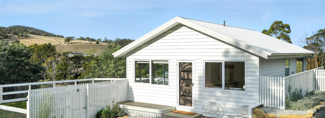 Kelly Fall & Jo Brownless Kelly Fall, Jo Brownless Fall Real Estate Kelly Fall & Jo Brownless