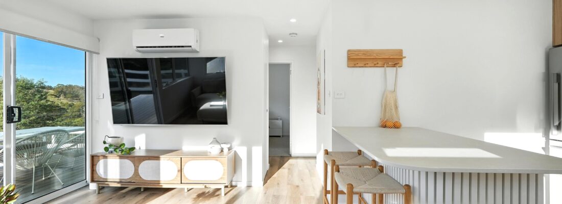 Kelly Fall & Jo Brownless Kelly Fall, Jo Brownless Fall Real Estate Kelly Fall & Jo Brownless