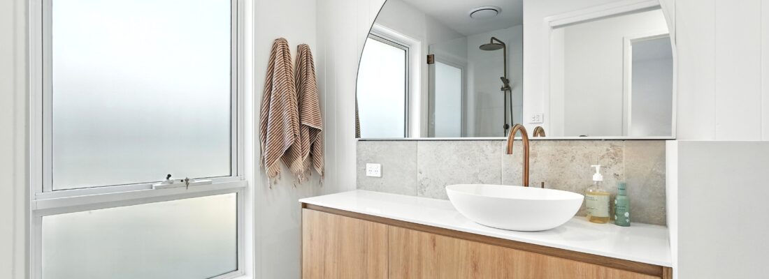 Kelly Fall & Jo Brownless Kelly Fall, Jo Brownless Fall Real Estate Kelly Fall & Jo Brownless