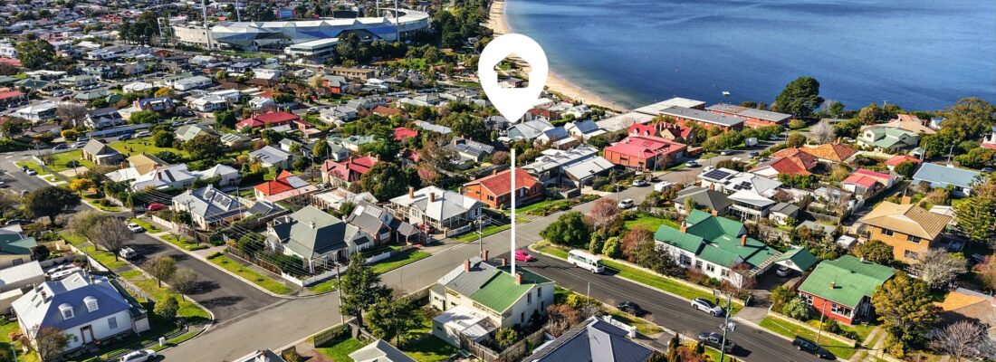 Kelly Fall & Jo Brownless Kelly Fall, Jo Brownless Fall Real Estate Kelly Fall & Jo Brownless