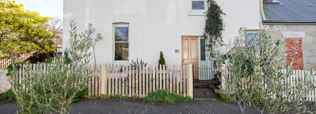 Kelly Fall & Jo Brownless Kelly Fall, Jo Brownless Fall Real Estate Kelly Fall & Jo Brownless