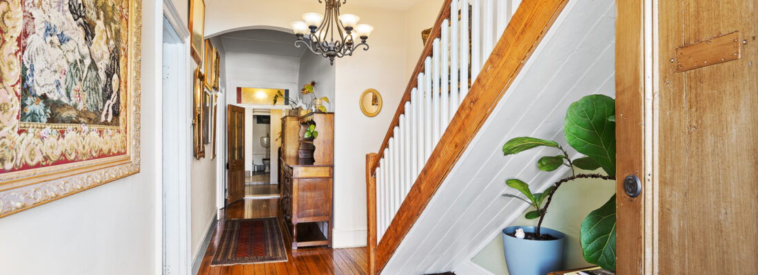 Kelly Fall & Jo Brownless Kelly Fall, Jo Brownless Fall Real Estate Kelly Fall & Jo Brownless