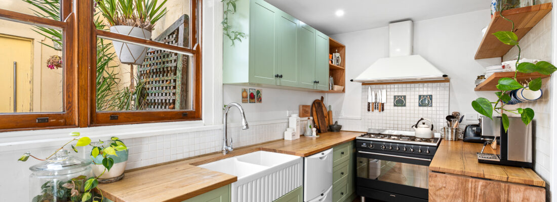 Kelly Fall & Jo Brownless Kelly Fall, Jo Brownless Fall Real Estate Kelly Fall & Jo Brownless