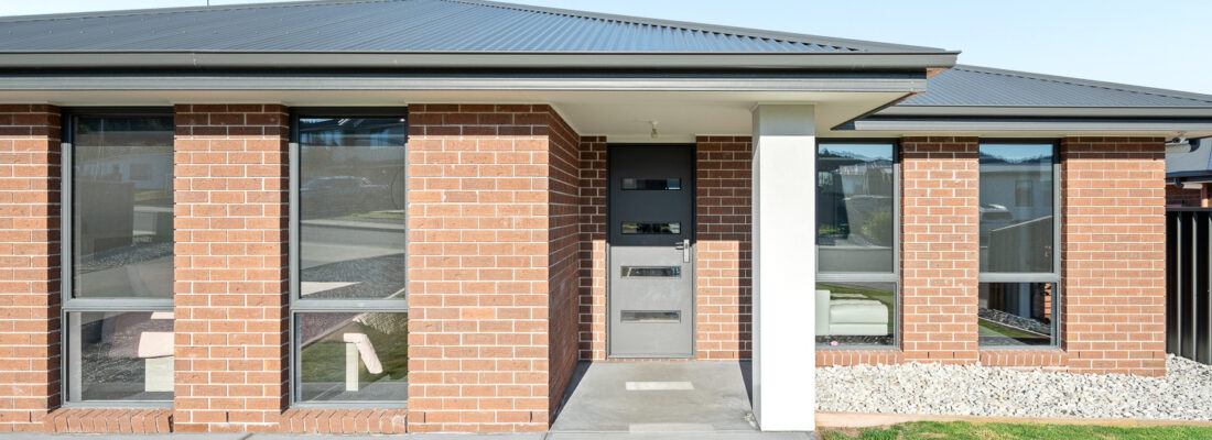 Kelly Fall & Jo Brownless Kelly Fall, Jo Brownless Fall Real Estate Kelly Fall & Jo Brownless