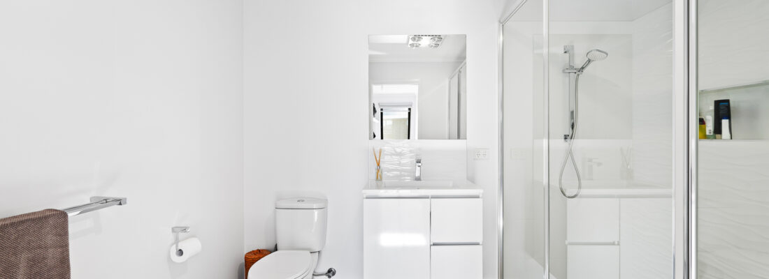 Kelly Fall & Jo Brownless Kelly Fall, Jo Brownless Fall Real Estate Kelly Fall & Jo Brownless