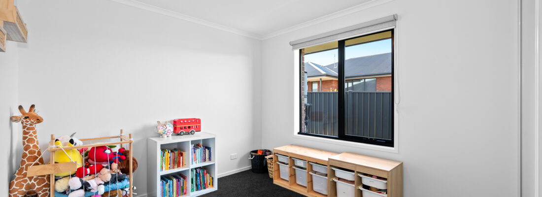 Kelly Fall & Jo Brownless Kelly Fall, Jo Brownless Fall Real Estate Kelly Fall & Jo Brownless