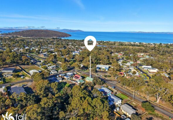 Fall Real Estate 186 Carlton River Road, CARLTON TAS 7173