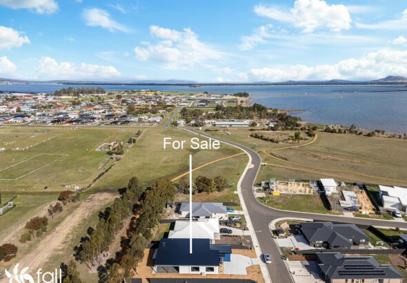 Fall Real Estate 8 Miena Drive, SORELL TAS 7172