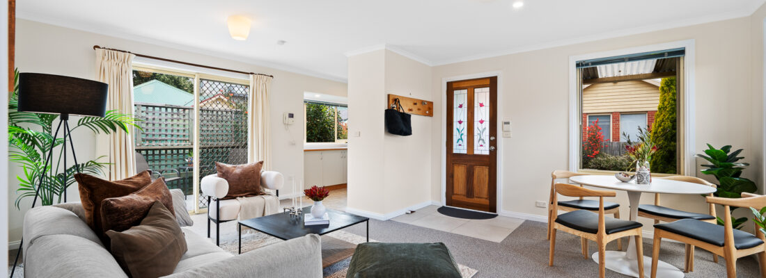 Kelly Fall & Jo Brownless Kelly Fall, Jo Brownless Fall Real Estate Kelly Fall & Jo Brownless