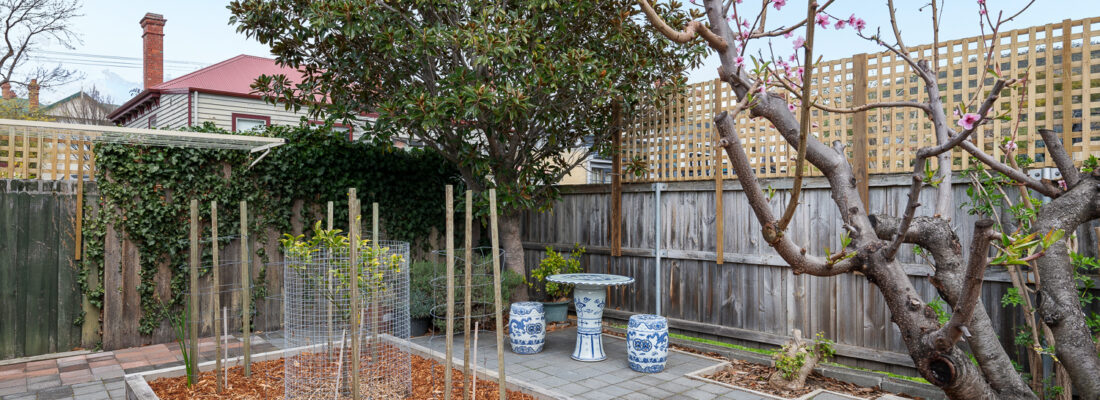 Kelly Fall & Jo Brownless Kelly Fall, Jo Brownless Fall Real Estate Kelly Fall & Jo Brownless