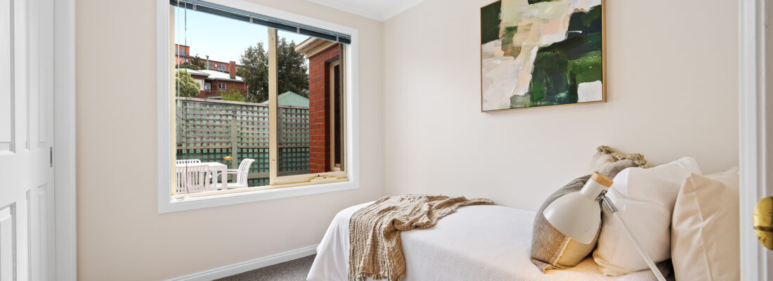 Kelly Fall & Jo Brownless Kelly Fall, Jo Brownless Fall Real Estate Kelly Fall & Jo Brownless