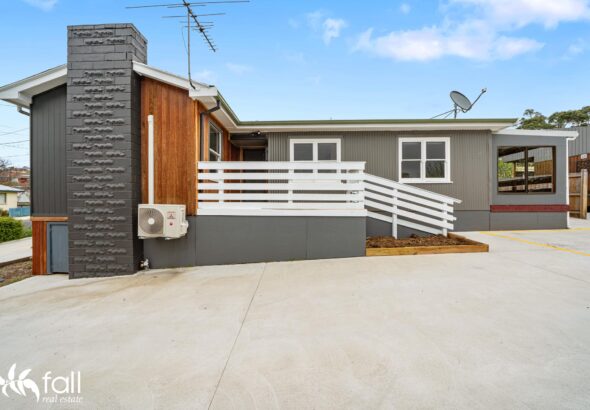 Fall Real Estate 14 Corinda Grove, WEST MOONAH TAS 7009