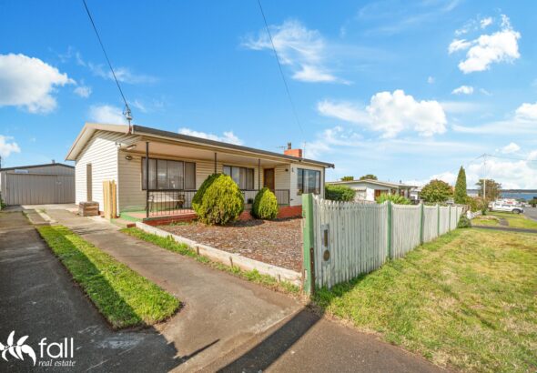 Fall Real Estate 17 Hoffman Street, MIDWAY POINT TAS 7171