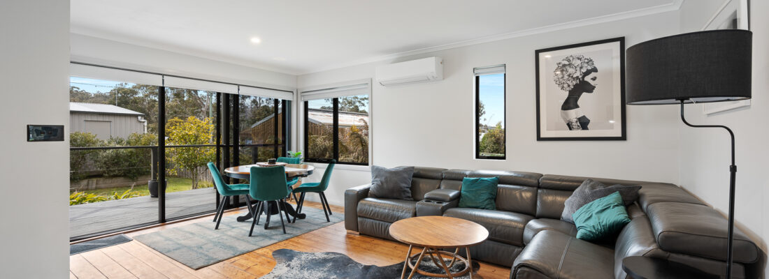 Kelly Fall & Jo Brownless Kelly Fall, Jo Brownless Fall Real Estate Kelly Fall & Jo Brownless